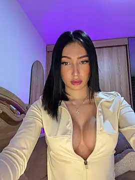 Maddy Jones online show from 03.28.26