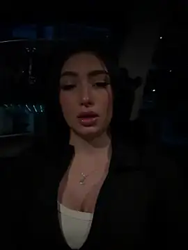 Maddy Jones online show from 03.31.26