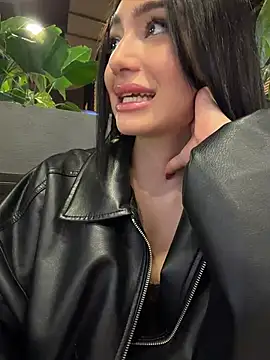 Snapshot of Maddy_Jones chatting on 06.22.26 Maddy Jones online show from 06.22.26