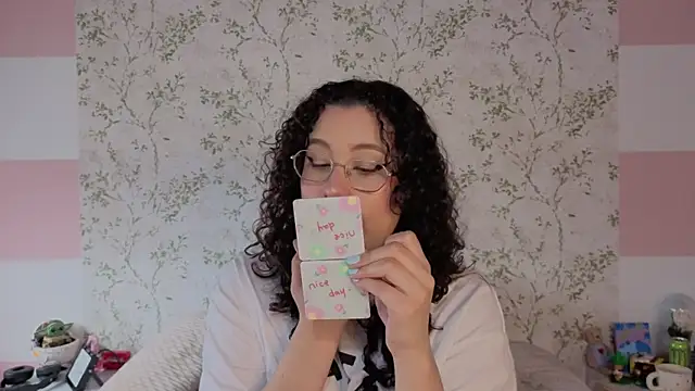 Charlotte  Miller online show from 04.05.26