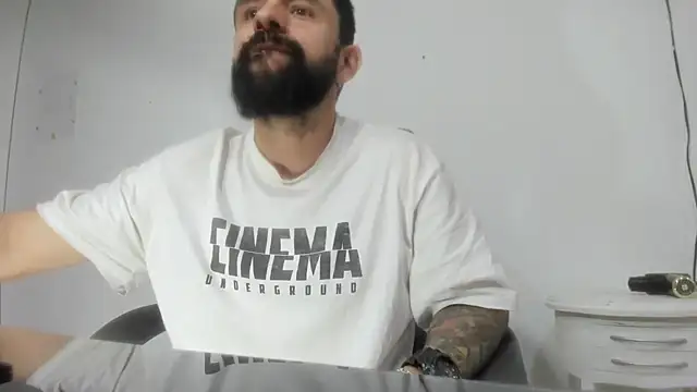 ragnar881547 online show from 01.17.25