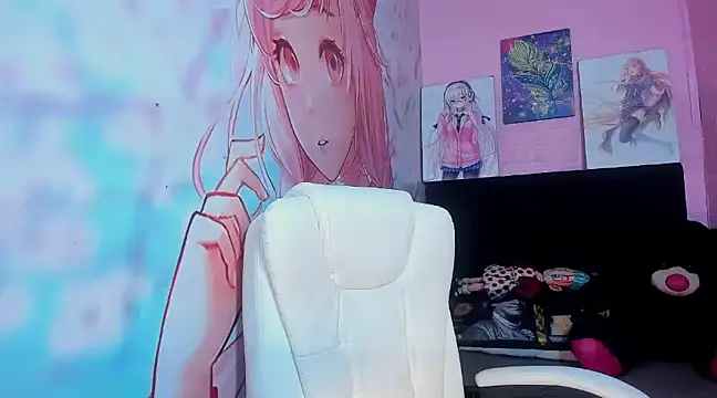 Snapshot of Ji_Eun chatting on 01.04.25 Ji Eun online show from 01.04.25