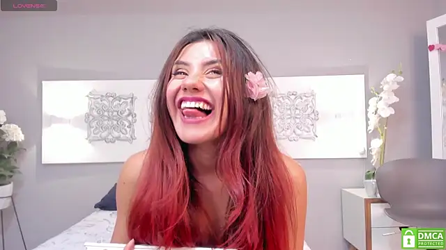 Snapshot of iriis_rosse chatting on 02.26.25 iriis rosse online show from 02.26.25