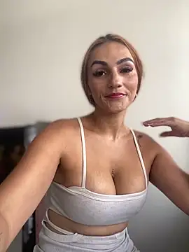 Samantha bigboobs online show from 01.09.25