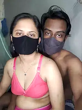 Hot Nila online show from 01.17.25