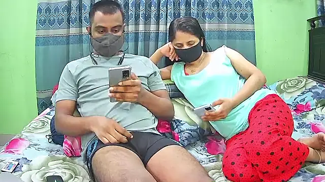 Hot Nila online show from 09.22.25