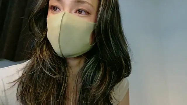 Snapshot of Mary-JP chatting on 07.15.26 Mary-JP online show from 07.15.26