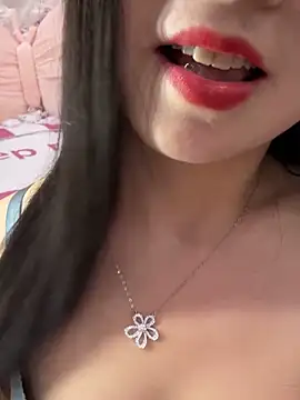 Snapshot of SSSniang- chatting on 11.11.25 SSSniang- online show from 11.11.25