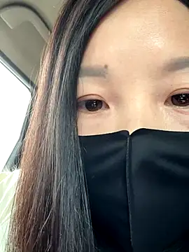 Snapshot of SSSniang- chatting on 12.01.25 SSSniang- online show from 12.01.25