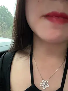 Snapshot of SSSniang- chatting on 02.17.26 SSSniang- online show from 02.17.26