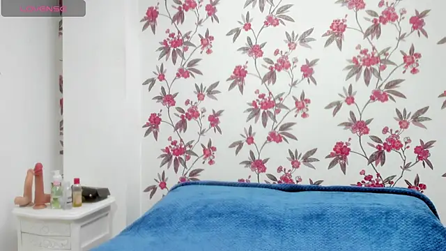 Melida Milff online show from 01.27.25