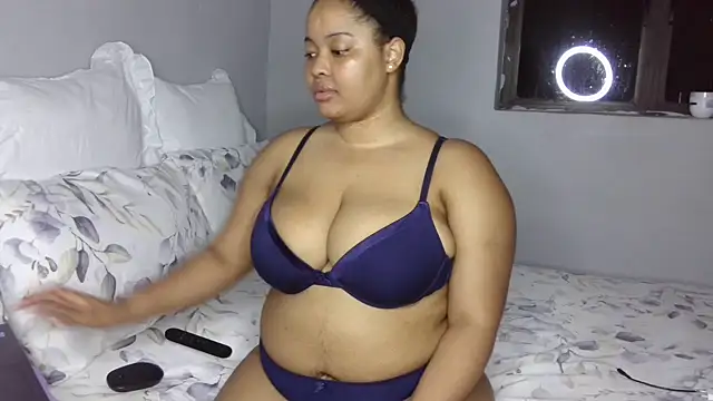 sexytinashe21 online show from 09.18.25