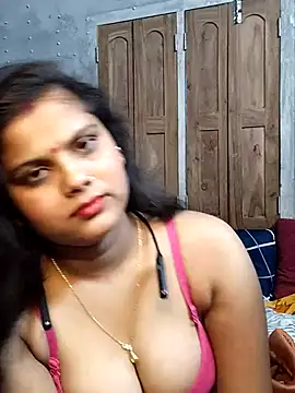 Snapshot of nikitacute23 chatting on 03.07.25 nikitacute23 online show from 03.07.25