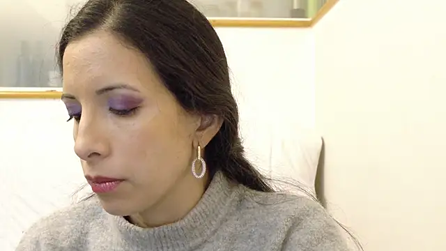 Snapshot of amabel_zambrano chatting on 03.11.25 amabel zambrano online show from 03.11.25