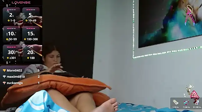 Snapshot of fabyana-queen chatting on 01.24.25 fabyana-queen online show from 01.24.25