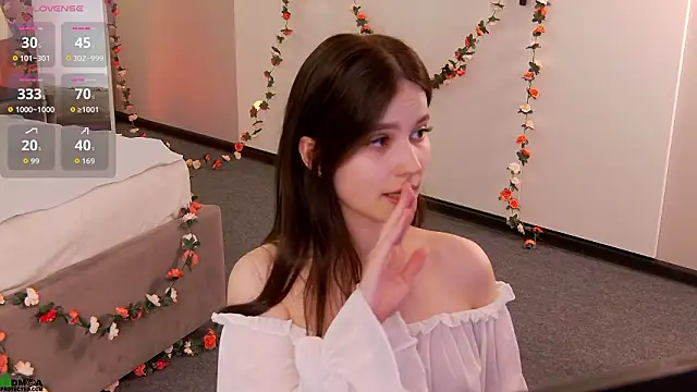 Rina Red online show from 03.22.26