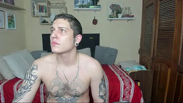 Blondandtattoofaced online show from 03.19.25