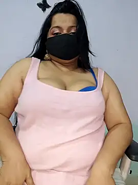 Snapshot of BigAssSarah chatting on 03.09.26 BigAssSarah online show from 03.09.26