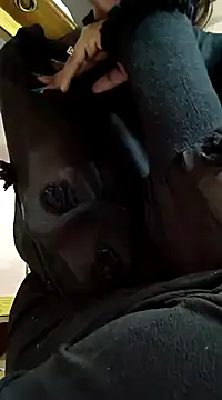 Snapshot of Barbie_183 chatting on 01.28.25 Barbie 183 online show from 01.28.25