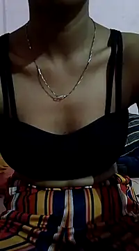 Snapshot of Barbie_183 chatting on 02.02.25 Barbie 183 online show from 02.02.25