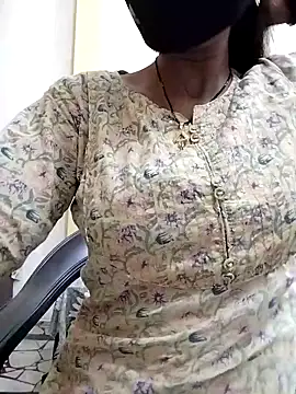 priyancyfun online show from 03.05.25