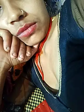 Snapshot of Amaya_Bajwa chatting on 02.08.25 Amaya Bajwa online show from 02.08.25