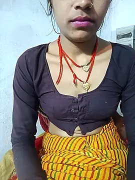 Snapshot of Amaya_Bajwa chatting on 02.24.25 Amaya Bajwa online show from 02.24.25