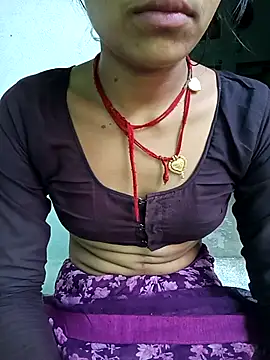 Snapshot of Amaya_Bajwa chatting on 03.02.25 Amaya Bajwa online show from 03.02.25