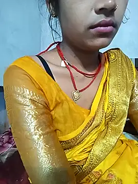 Snapshot of Amaya_Bajwa chatting on 03.05.25 Amaya Bajwa online show from 03.05.25