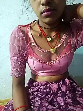 Snapshot of Amaya_Bajwa chatting on 03.16.25 Amaya Bajwa online show from 03.16.25