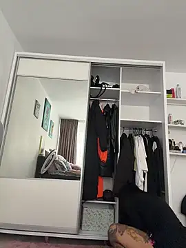 NNNoire online show from 01.09.26