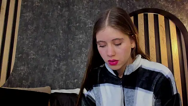 sara  jones gh online show from 01.15.25