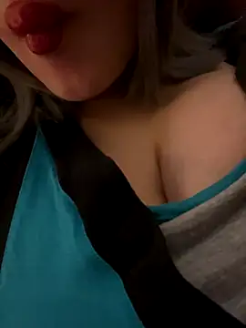 Maya mimi online show from 12.22.25