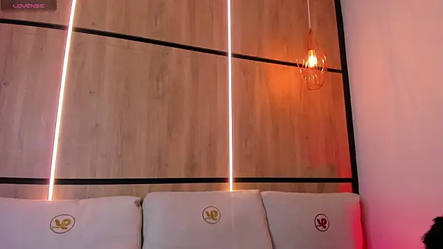 ashlyn parker online show from 09.25.25