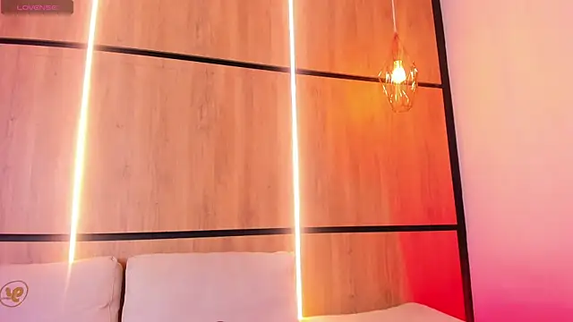 ashlyn parker online show from 09.27.25