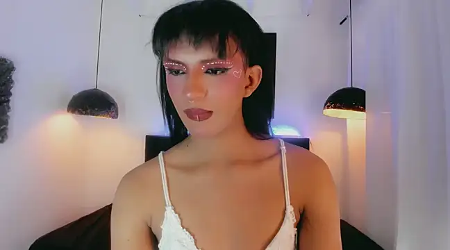 Im Shannon 44 online show from 02.04.25