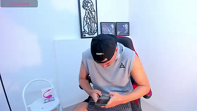 EnriquevillaF online show from 01.15.25