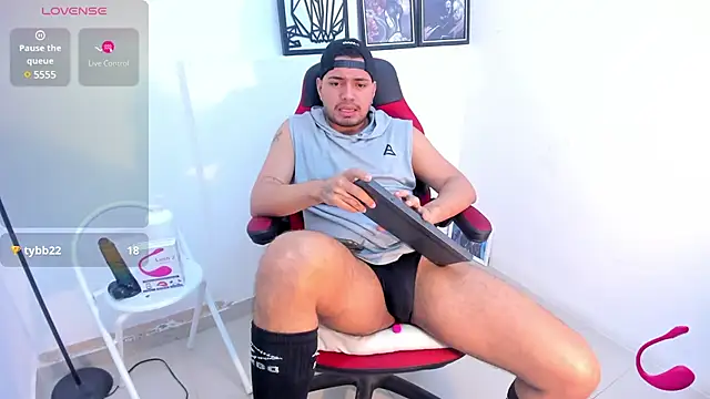 EnriquevillaF online show from 01.15.25