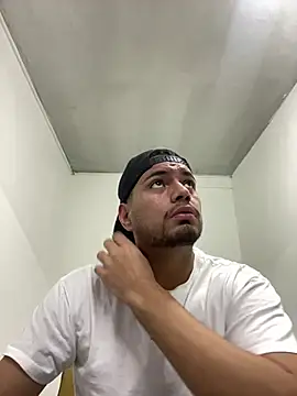 EnriquevillaF online show from 01.20.25