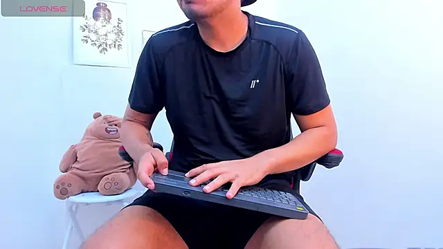 EnriquevillaF online show from 01.25.25