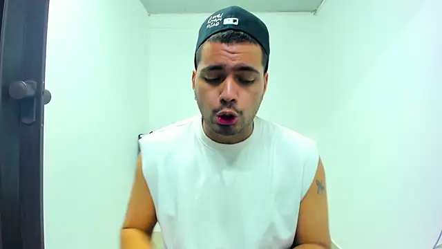 EnriquevillaF online show from 02.05.25