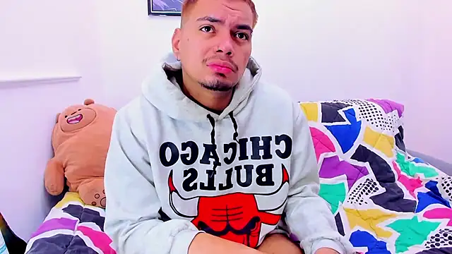 EnriquevillaF online show from 03.10.25