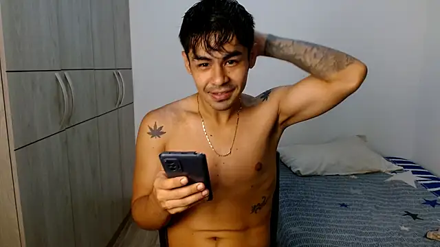 lonelydick2002 online show from 11.02.25