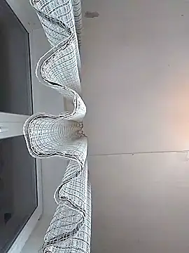 Snapshot of Lauren_Amabel chatting on 10.30.25 Lauren Amabel online show from 10.30.25