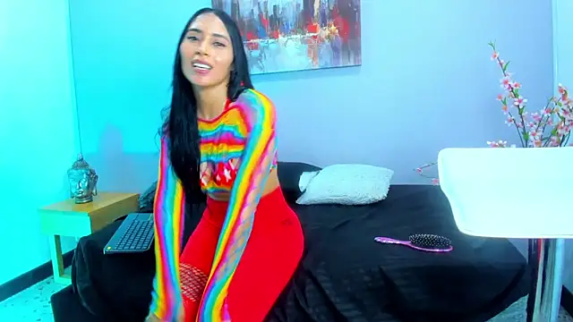 Snapshot of Charlot_Vega_ chatting on 01.15.25 Charlot Vega  online show from 01.15.25