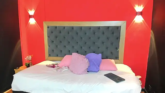 Snapshot of Charlot_Vega_ chatting on 10.24.25 Charlot Vega  online show from 10.24.25