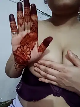 karishma kappur online show from 03.15.25