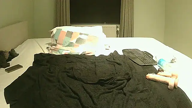 littlehairyman online show from 02.16.25