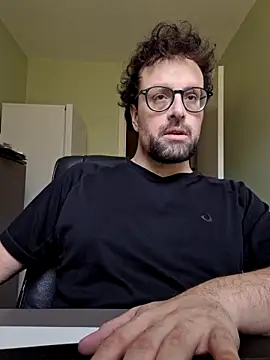 littlehairyman online show from 03.04.25