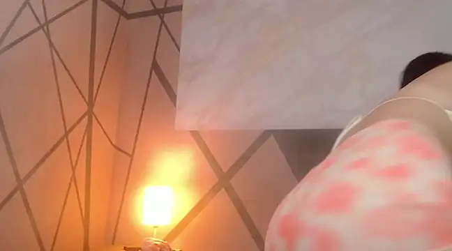 Snapshot of LinaHot69_ chatting on 01.08.25 LinaHot69 online show from 01.08.25